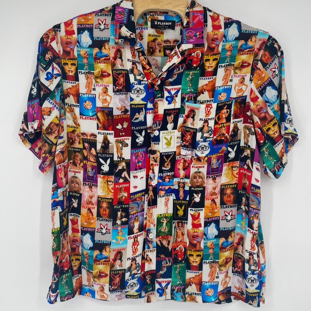 Playboy By PacSun Shirt Men LARGE All Over Collage Cover Magazine Centerfold - Picture 3 of 10